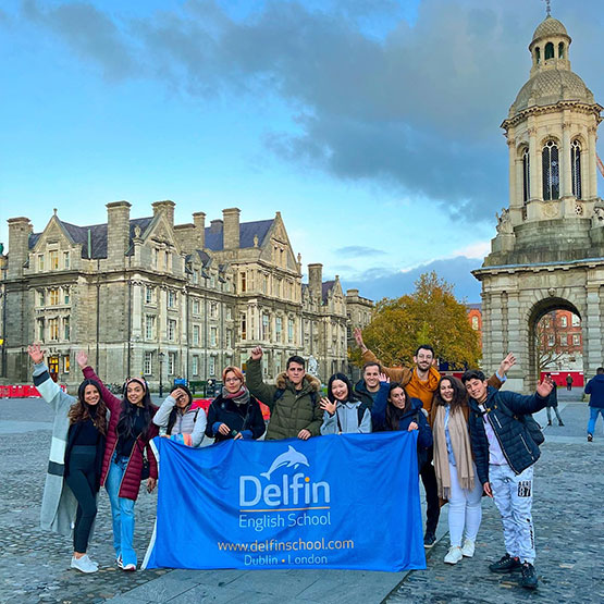 Delfin English School - Trinity College
